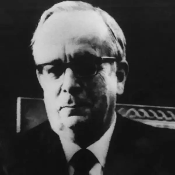 Ante el asesinato de uno de los líderes empresariales del norte: Eugenio Garza Sada, el sector empresarial se organiza para hacer valer su voz e integran la Coparmex.