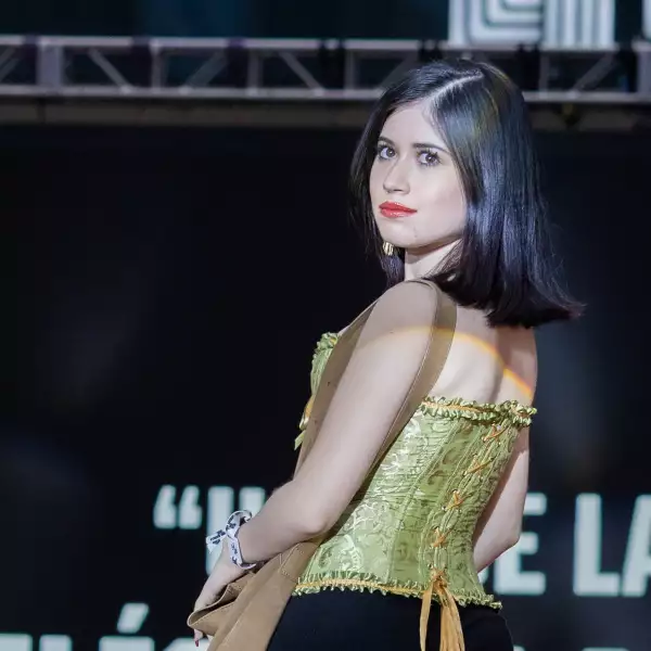 UNA BATALLA TRAS OTRA