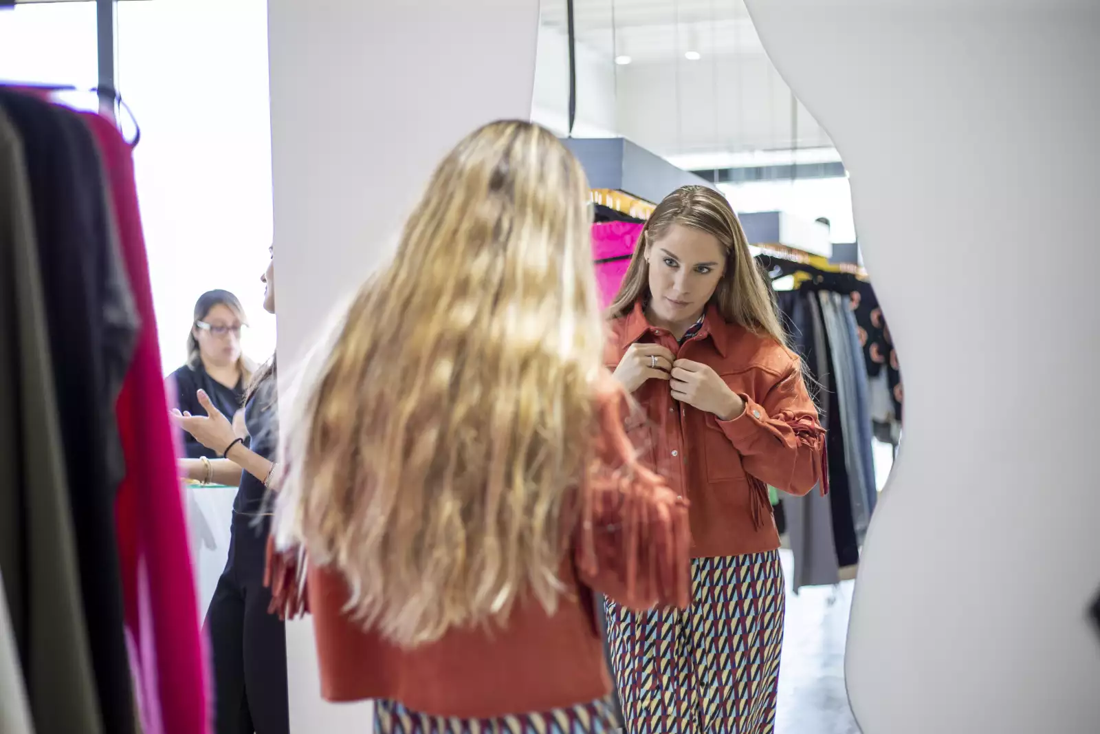 THE FIND, ARCOS BOSQUES