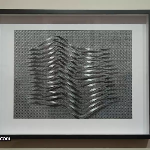 Exposición Tridicromías