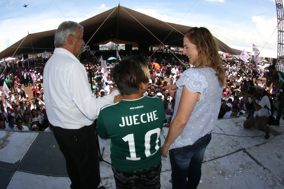 En defensa del hijo menor de AMLO