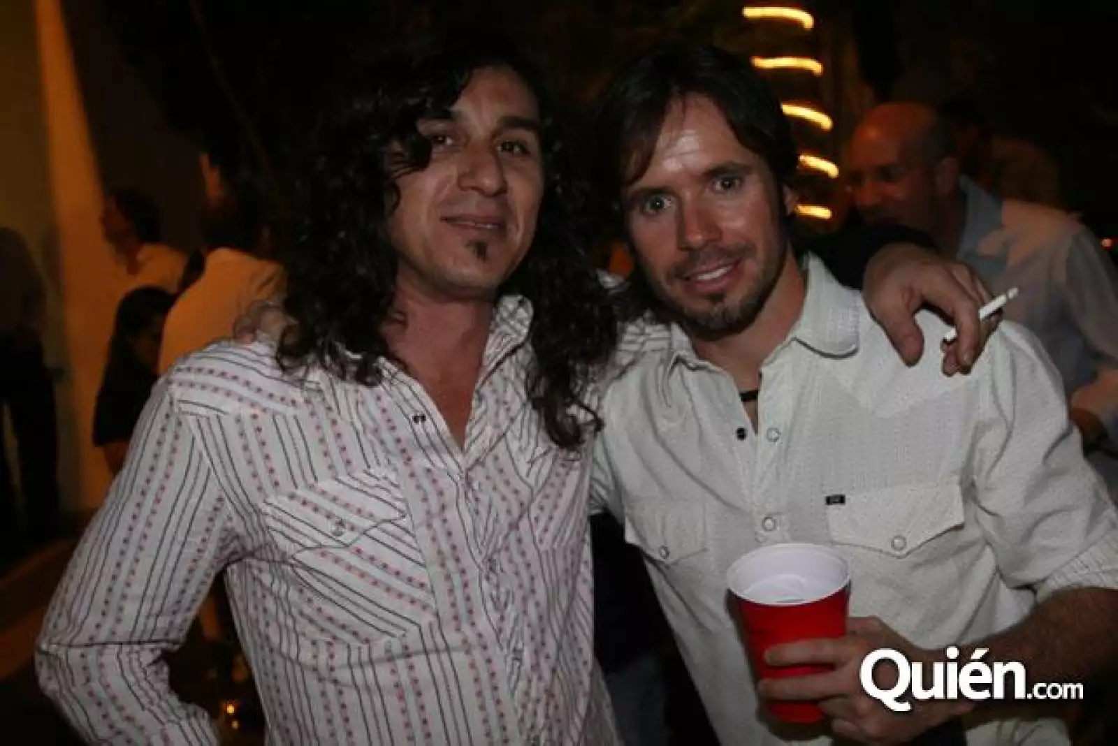 Fiesta de Fernando Lebrija por sus 2 diosas de plata