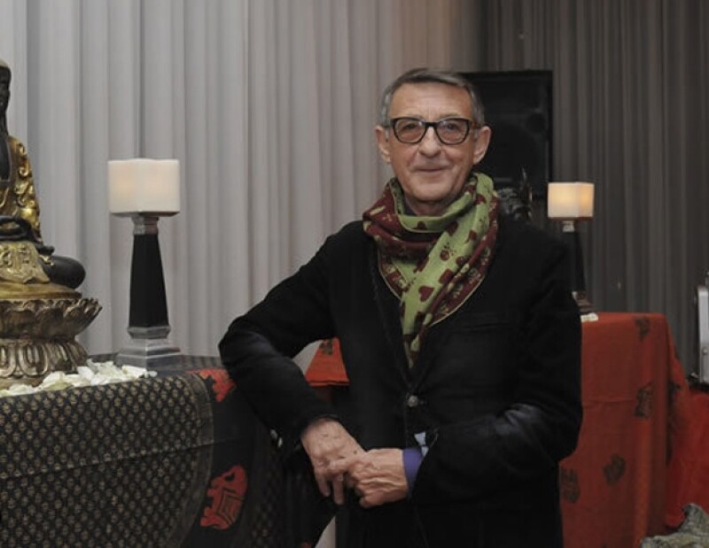Luis Adelantado.