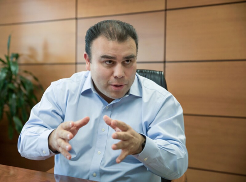 Rodrigo Becerra, Pemex