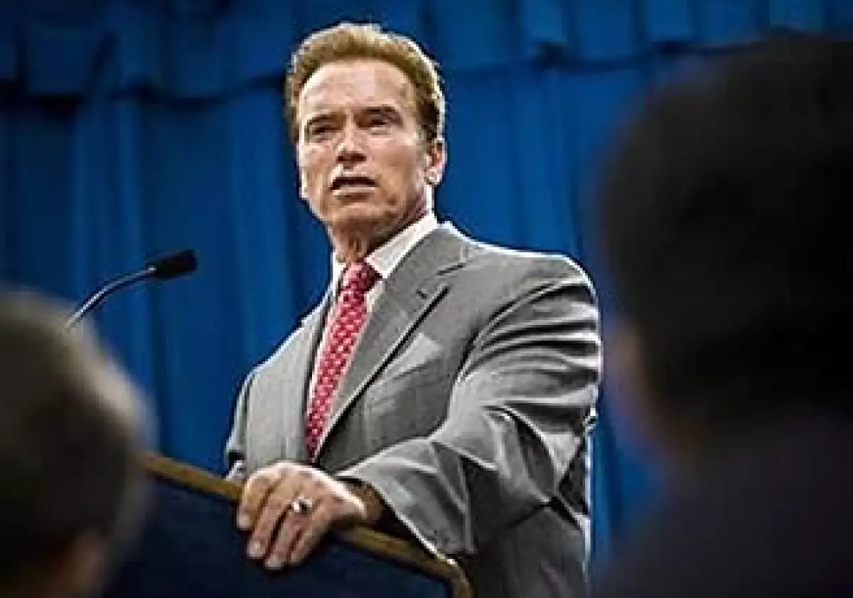 Arnold Schwarzenegger despidió a 2,000 empleados tras la reclasificación. (Foto: Reuters)