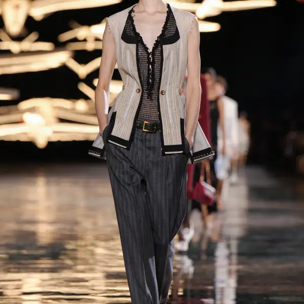 Chanel S27 008.jpg
