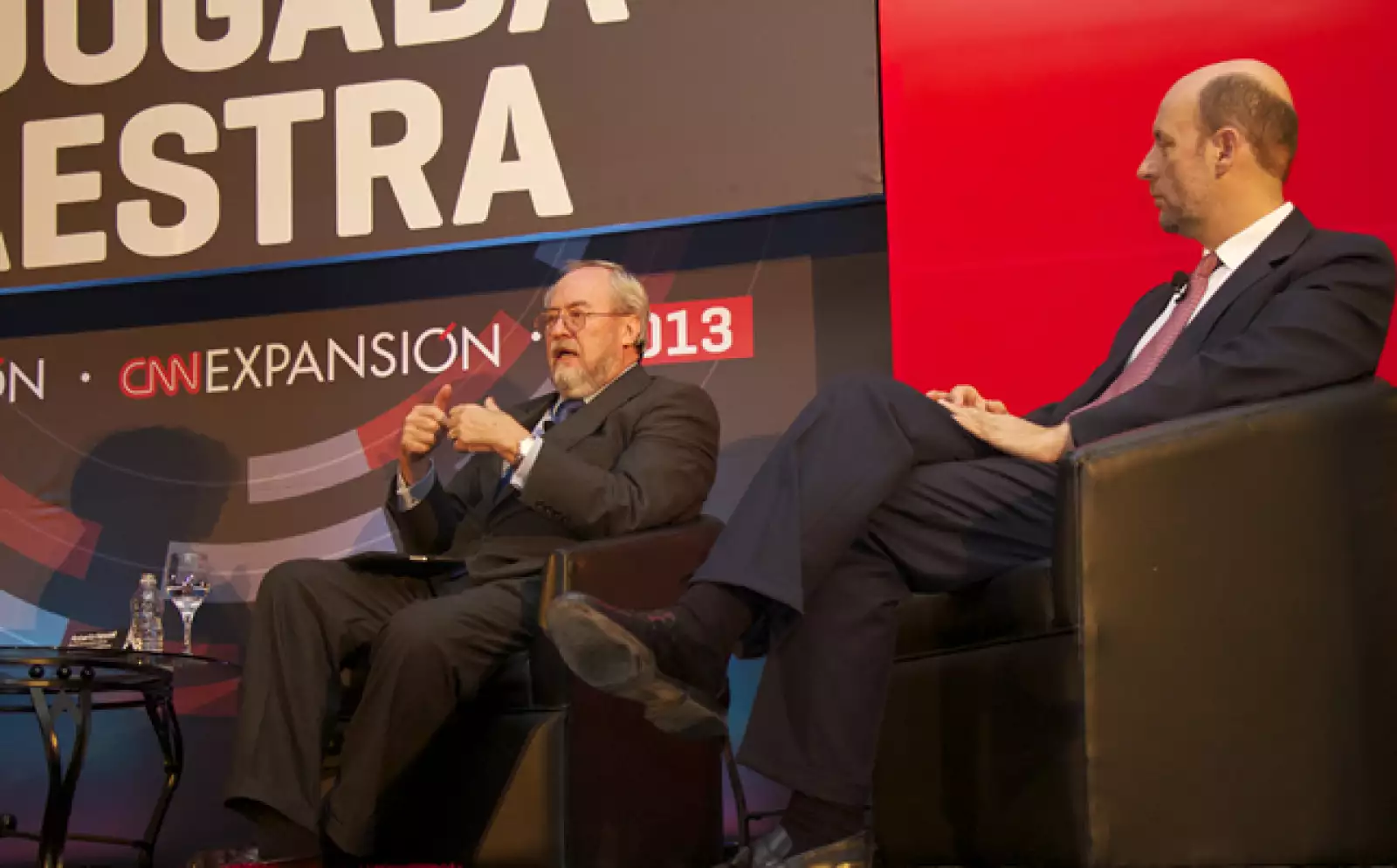 "Cuando funciona bien el sector público proporciona bienes públicos que hacen posible que las empresas vayan más rápido en la dirección correcta", dijo Roberto Newell, presidente del Instituto Mexicano para la Competitividad (IMCO).