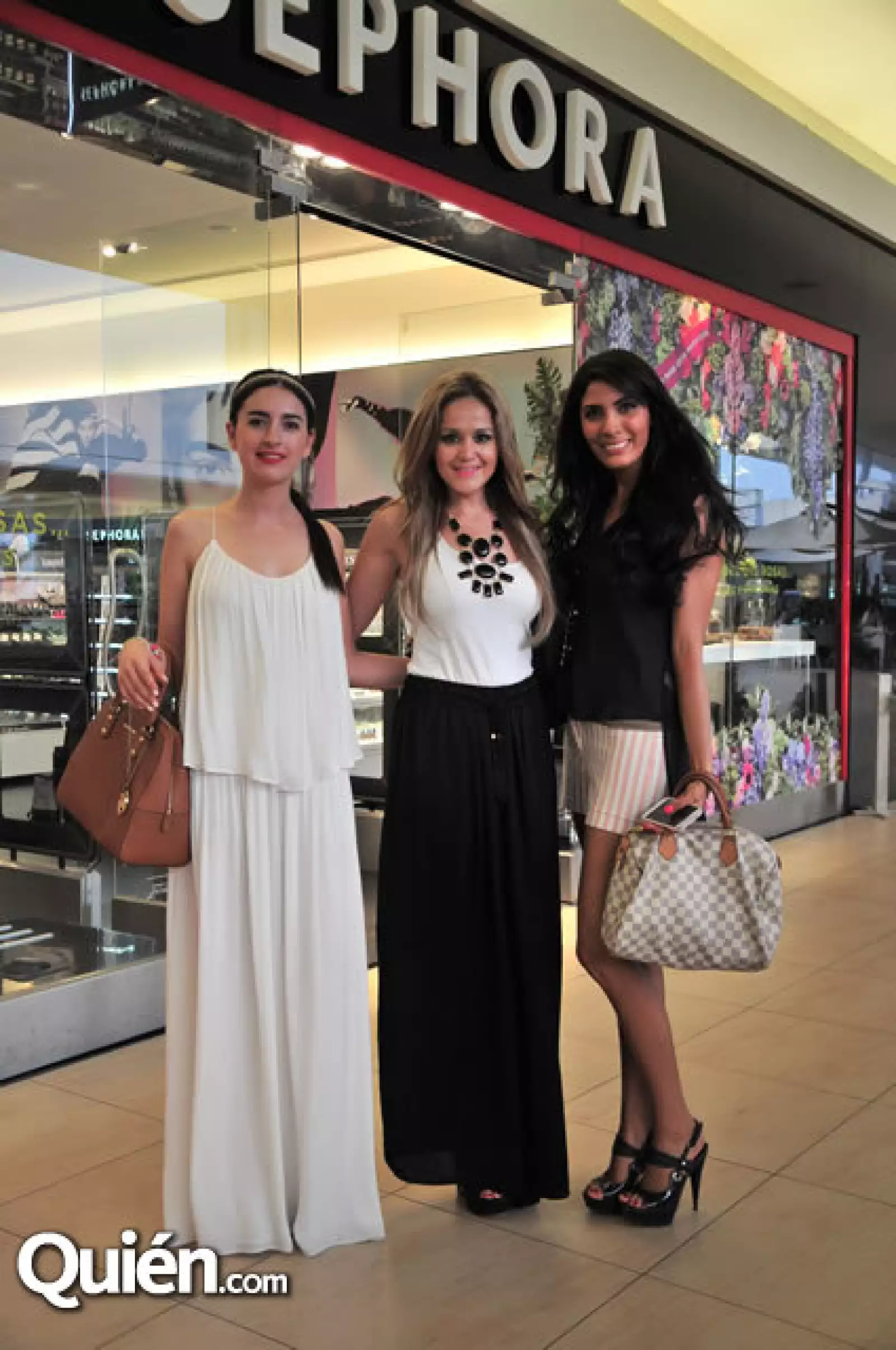 Valeria Tejeda, Tere Martínez y Priscilla Fortoul