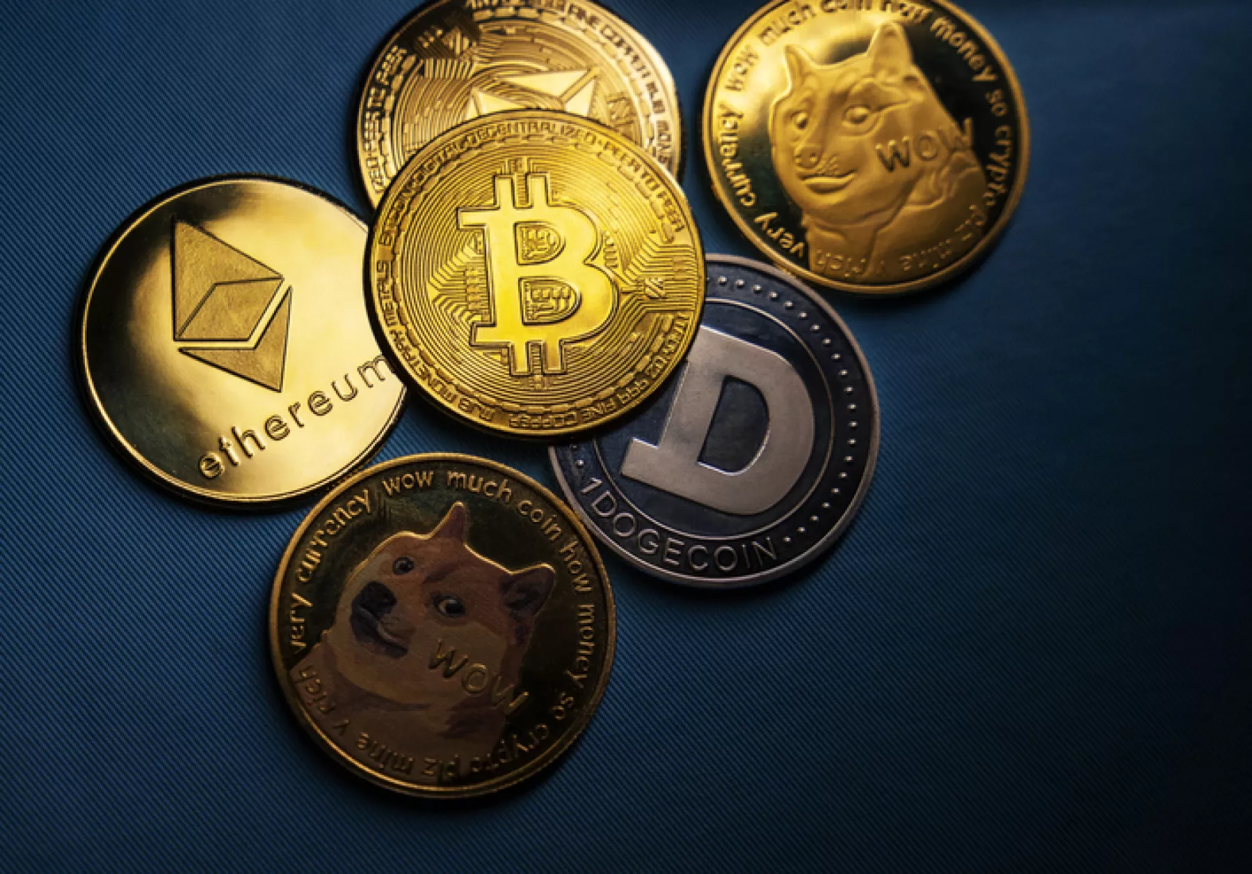 Ucrania legaliza las criptomonedas