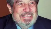 El escritor sinaloense Froylán Enciso dio a conocer su obra debut `Andar fronteras. El servicio diplomático de Octavio Paz en Francia´.