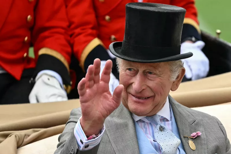 FILES-BRITAIN-ROYALS-TAX-FINANCE