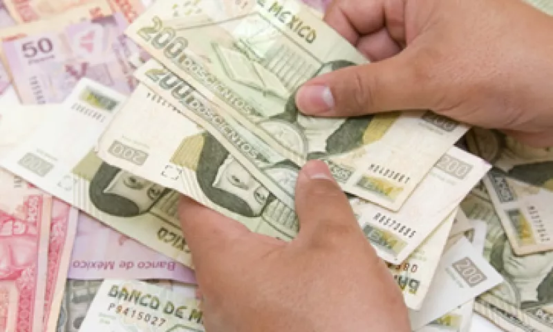 El IFAI revocó la clasificación invocada por el órgano recaudador. (Foto: Getty Images)