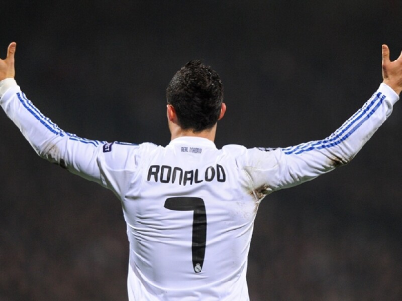 Sus apodos: CR7, El Deseado, El Bicho.