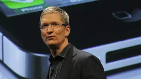 Si Cook puede tener éxito en donde Jobs ha fallado, callaría los cuestionamientos sobre si posee la capacidad visionaria para dirigir a Apple. (Foto: Reuters)