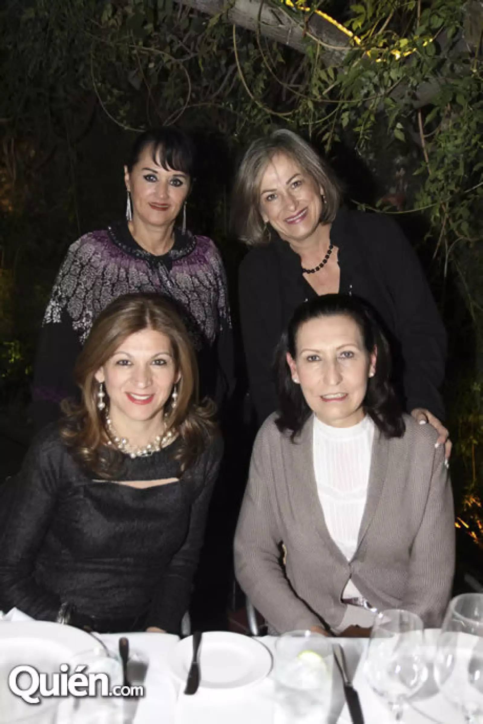 Doris Orozco, Mirna Brajcich, Graciela Madrigal y Lorenza de la Peña