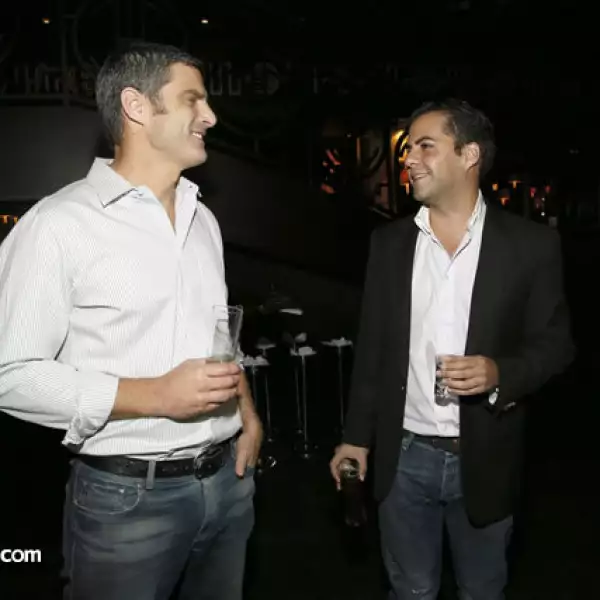 Erik Ball,Eduardo Guerra