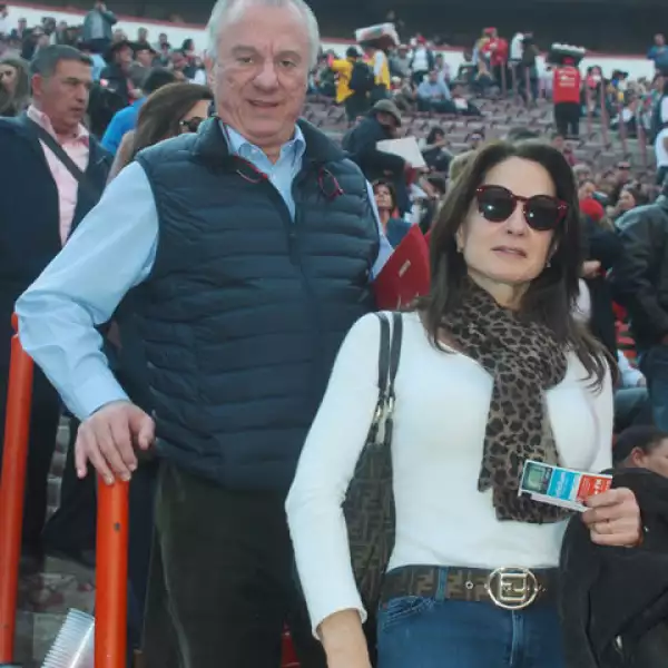 Pedro y Gloria Sáez
