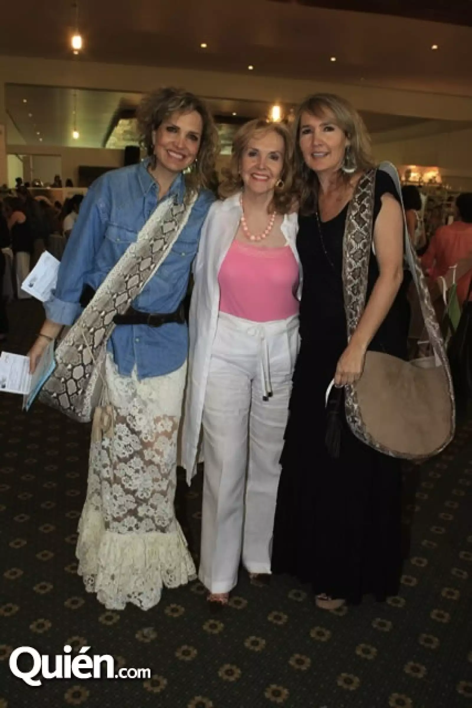 Alejandra Cordero,Adriana Villarreal,Julia Fortes