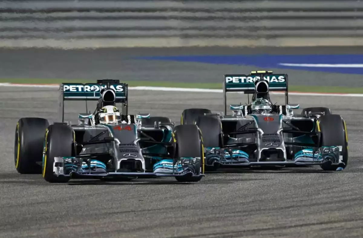 mercedes.JPG