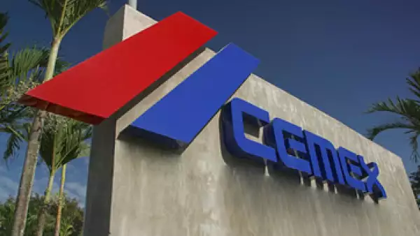 Cemex avanza en su lucha por salir a flote de la desaceleración económica global. (Foto tomada de cemex.com)