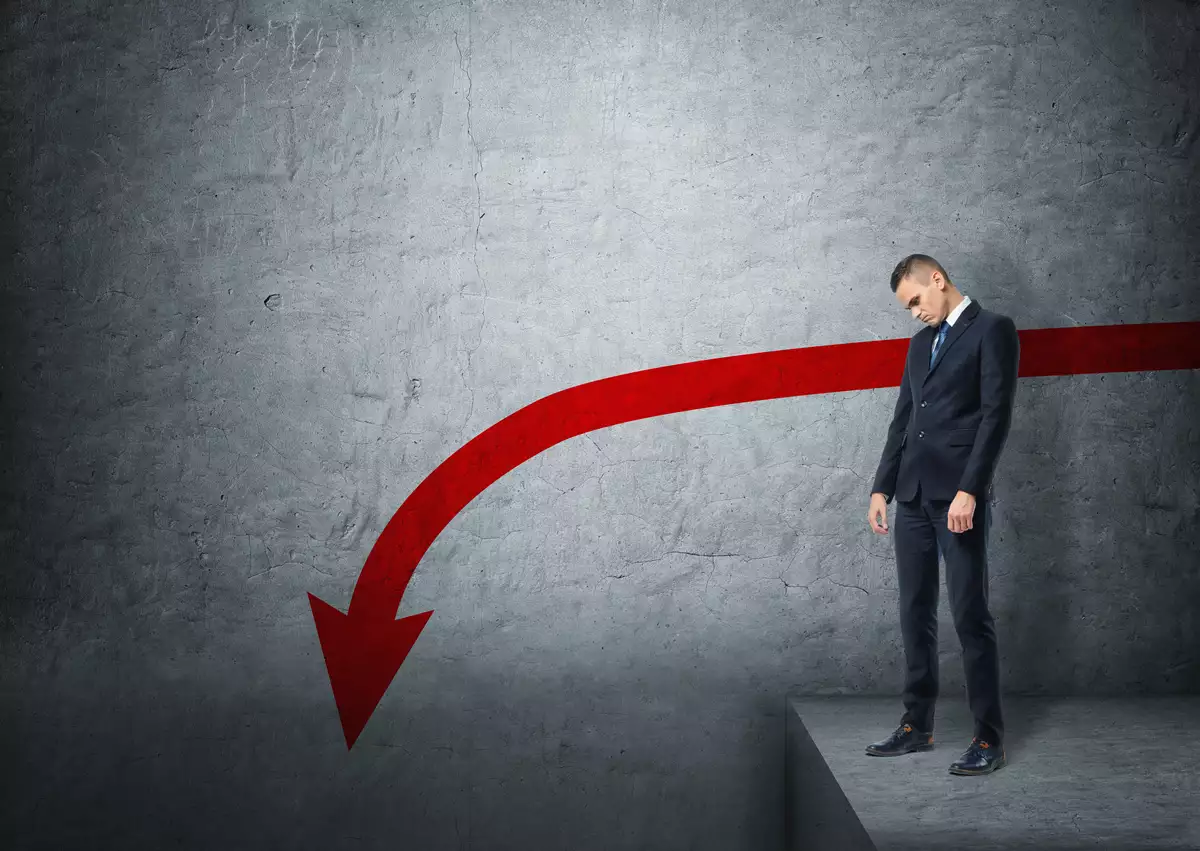 El índice de personal ocupada por las empresas de la construcción se desplomó 4.6% anual en febrero.