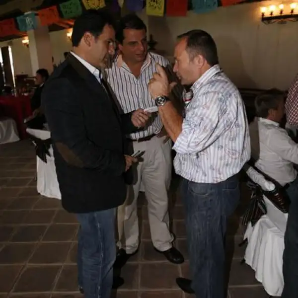 René Arredondo,Carlos Davalos,Luis Blanco