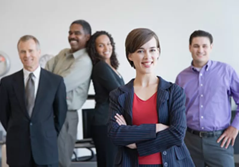 Los líderes de una empresa fusionada pueden estar en cualquier nivel de la organización (Foto: Jupiter Images)