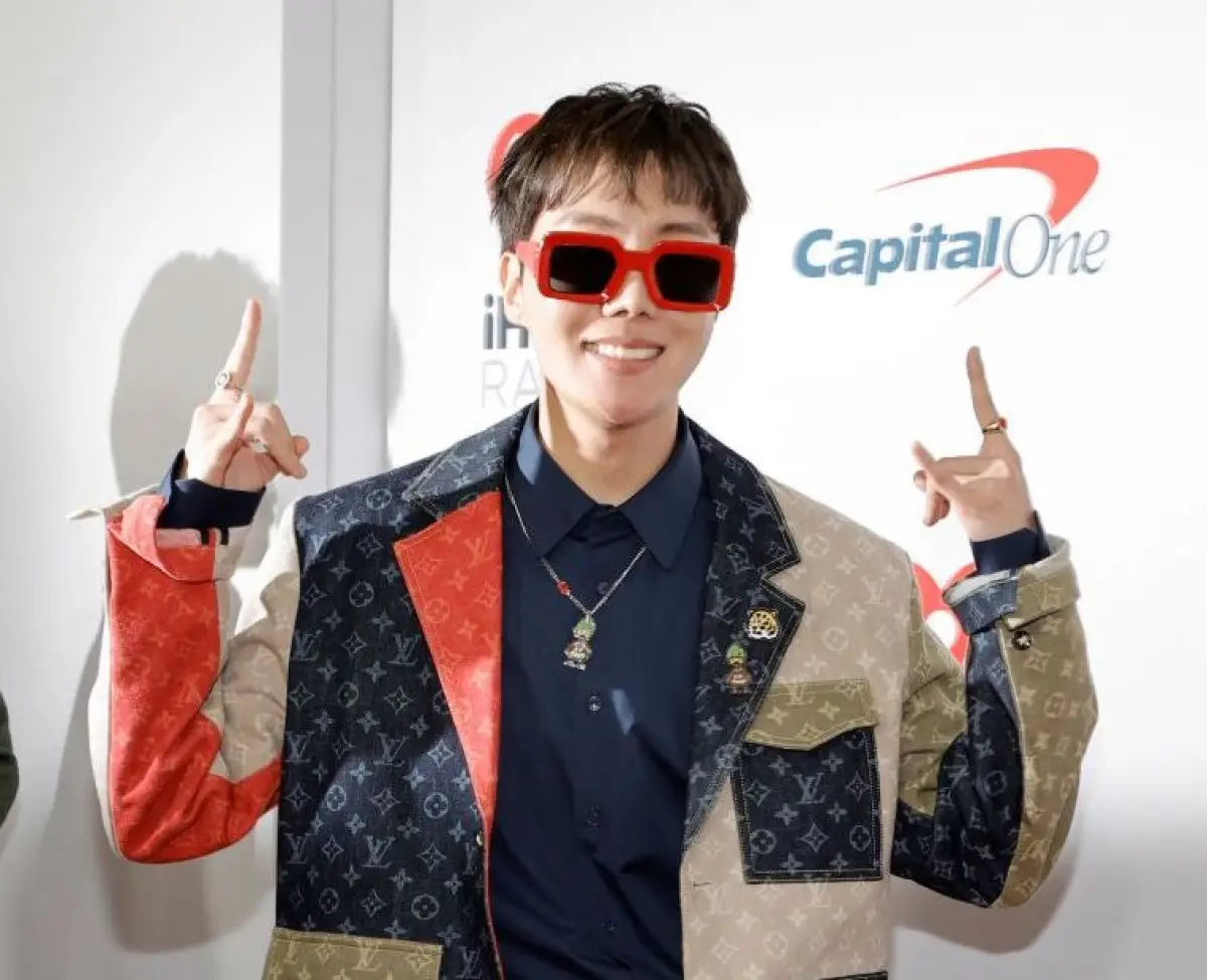 BTS-J-Hope