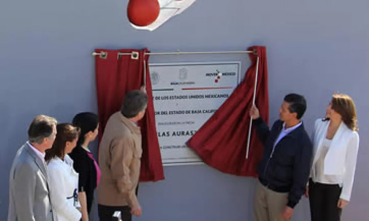 Enrique Peña Nieto inauguró en Baja California la presa Las Auras (Foto: Notimex)
