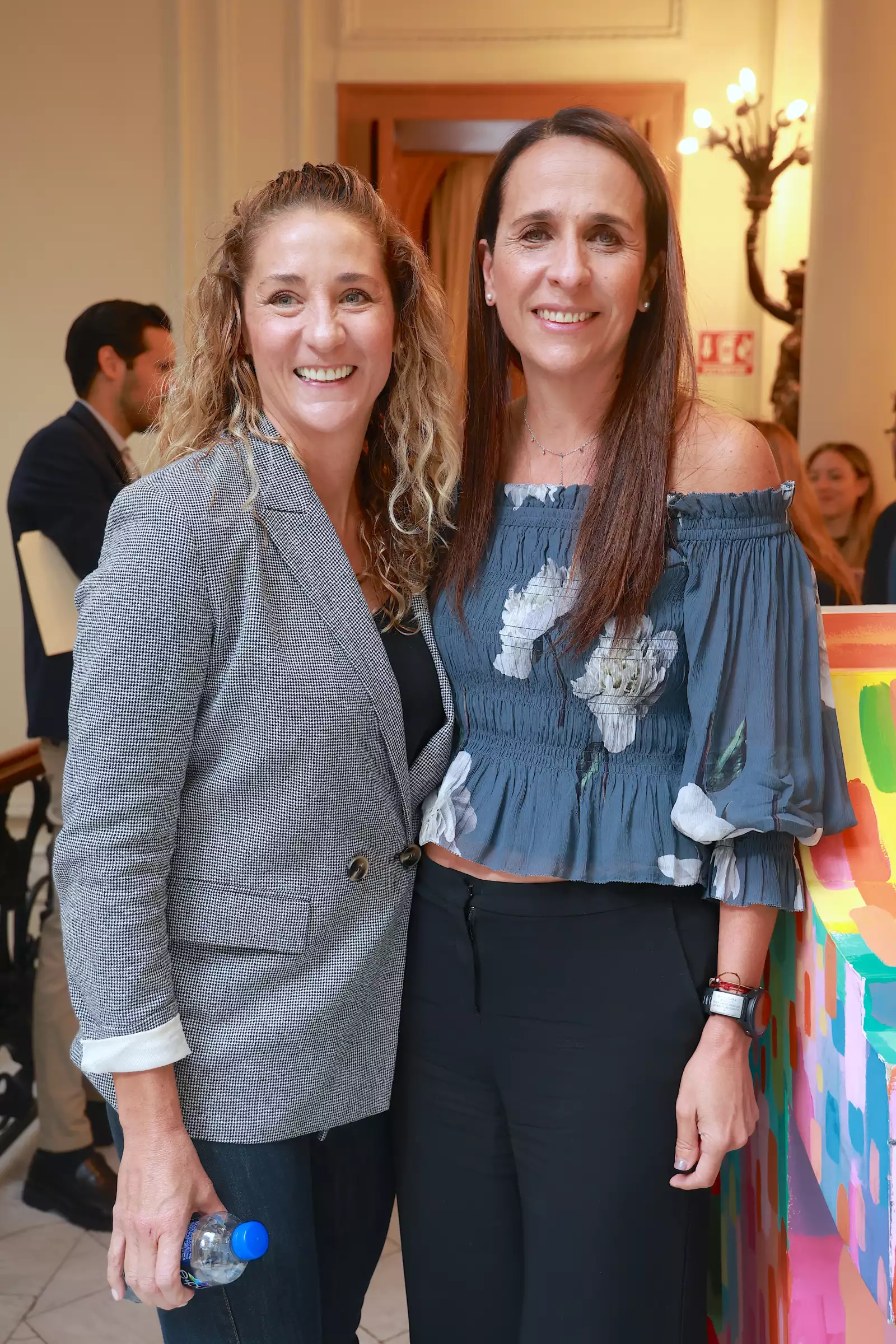 Gabriela Ayala y Grace Rojas 