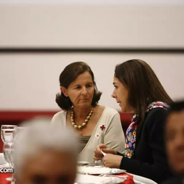 Homenaje Margarita Zavala