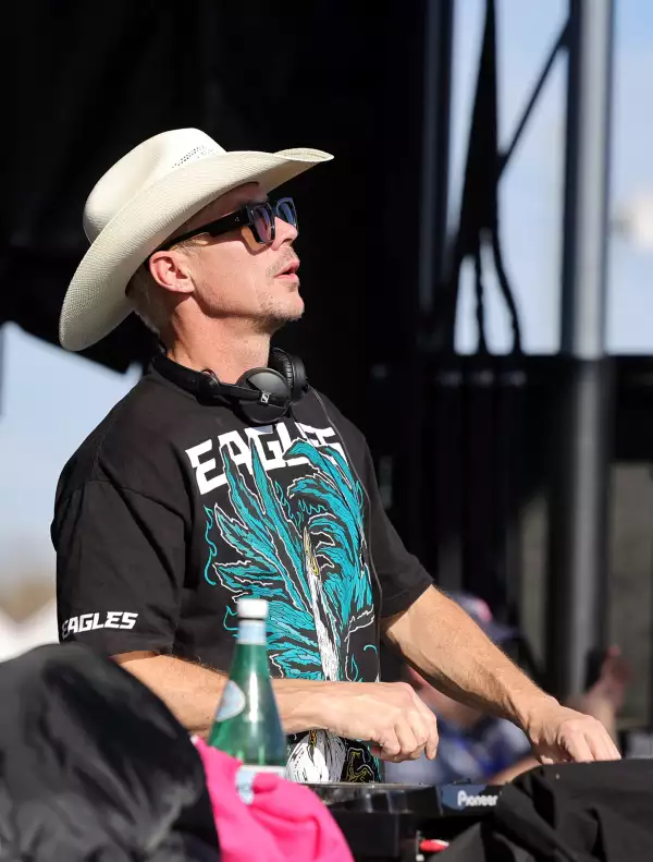 Guy Fieri's Flavortown Tailgate