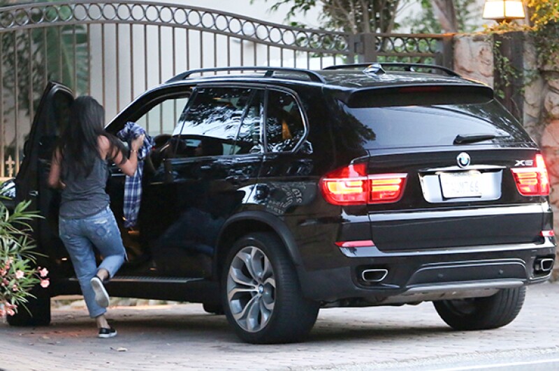 La cantante fue vista llegando a la casa de Bloom en Malibú.