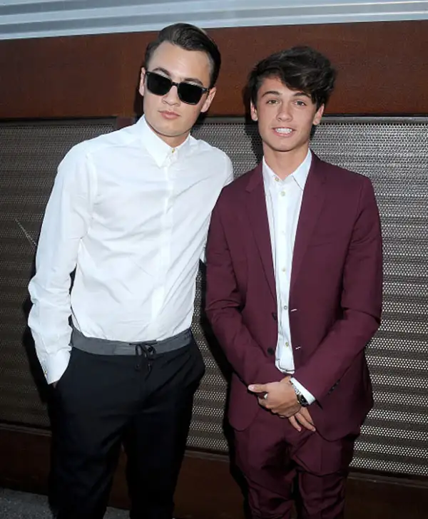 Brandon Thomas y Dylan Jagger son los dos desconocidos y guapos hijos que Pamela Anderson tuvo con Tommy Lee.
