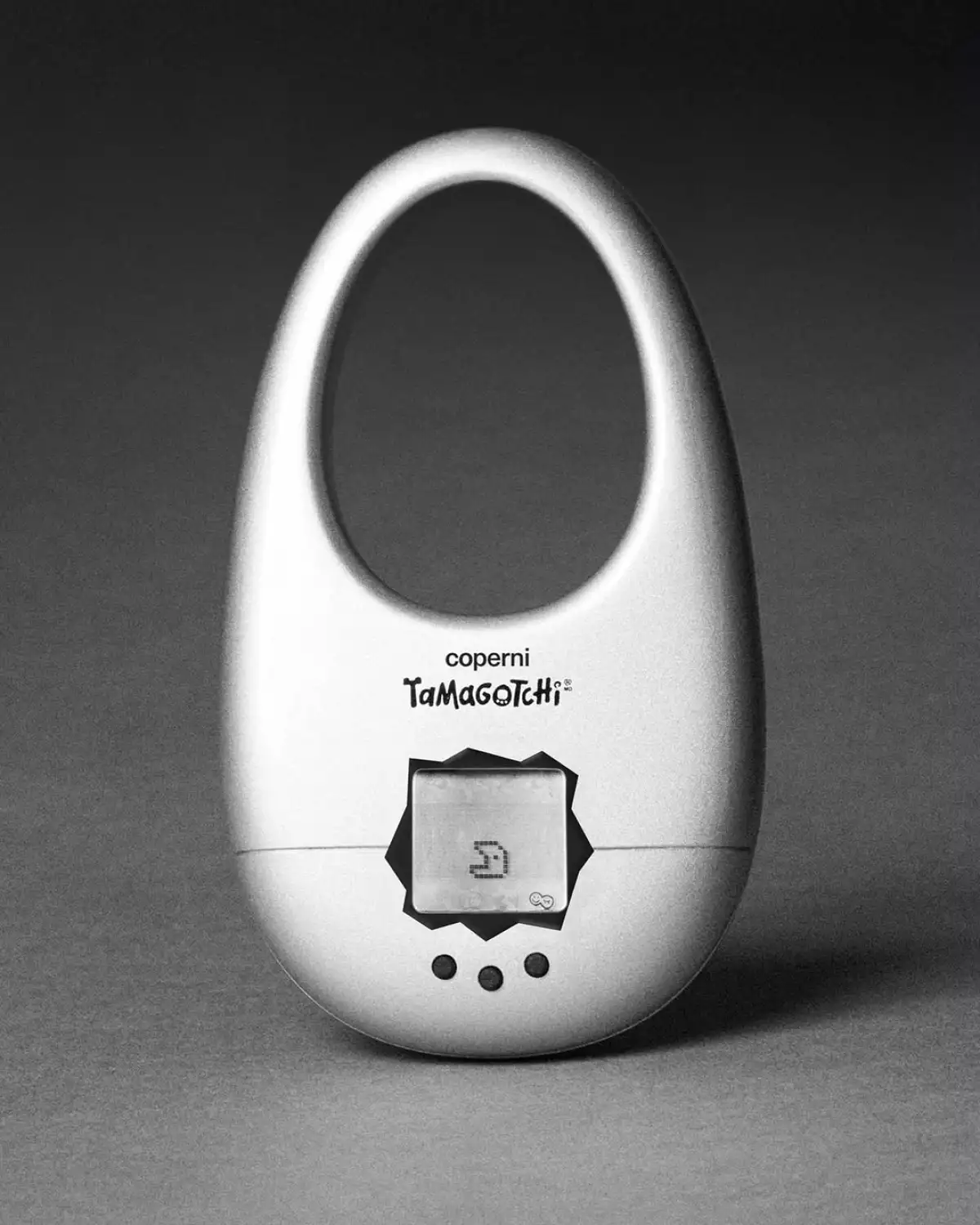 coperni-tamagotchi.jpg