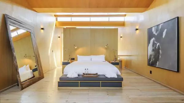 Habitación moderna y de estilo minimalista de Wynwood House