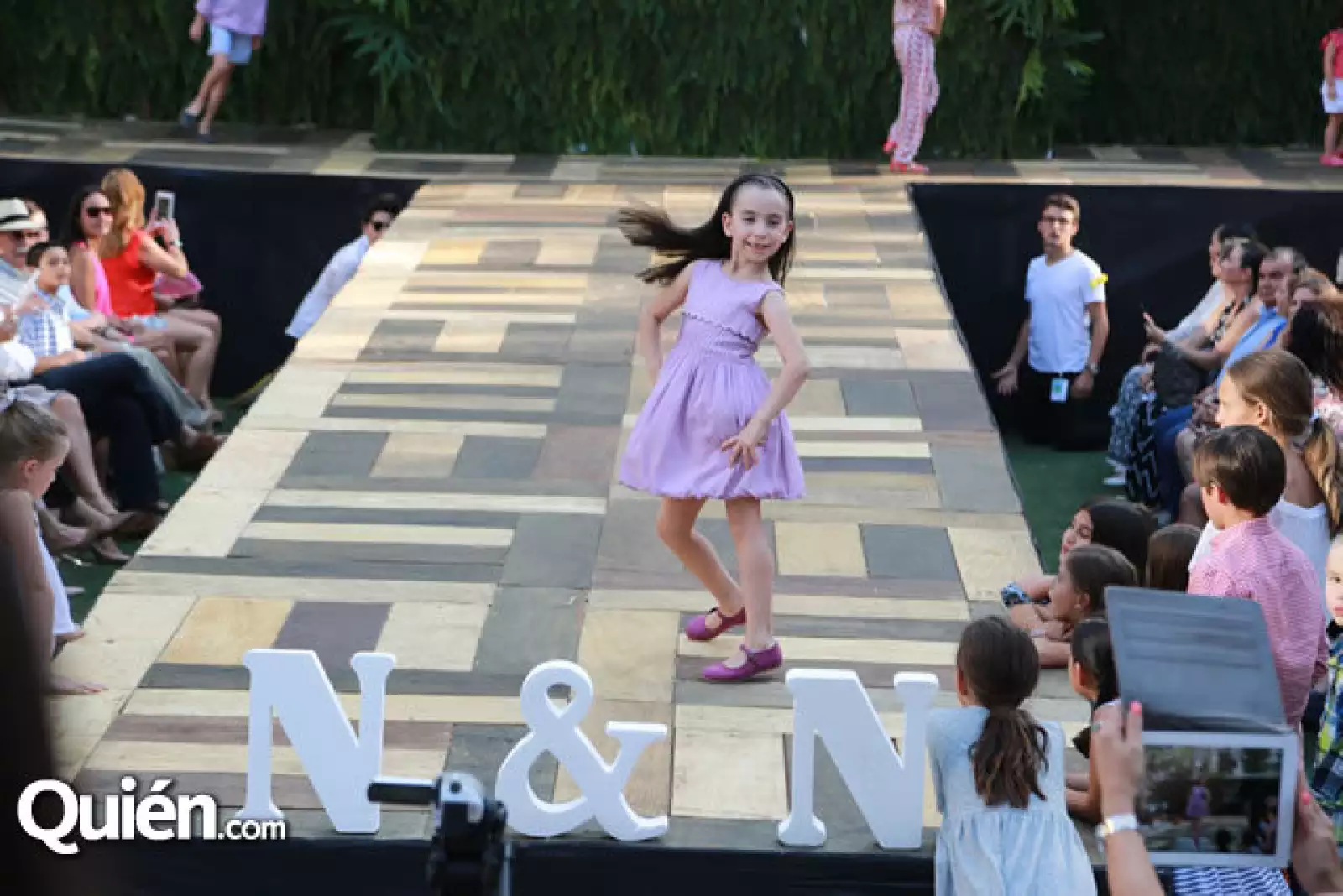 Desfile Solidario Mi Gran Esperanza