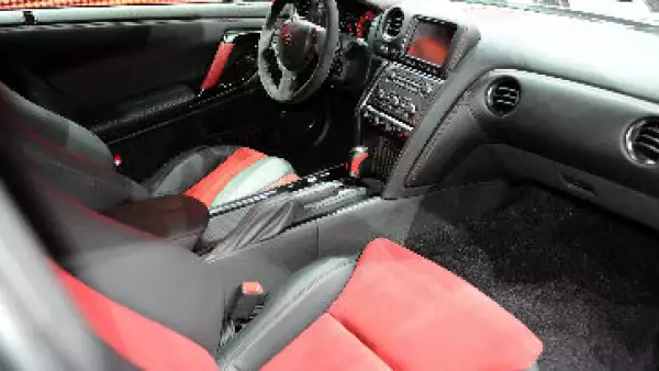 interior auto