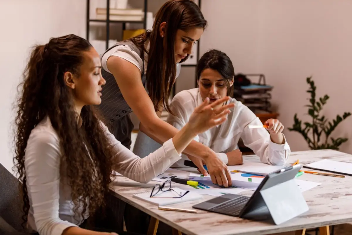 Educación financiera: ¿cómo empoderar a nuestras colaboradoras?