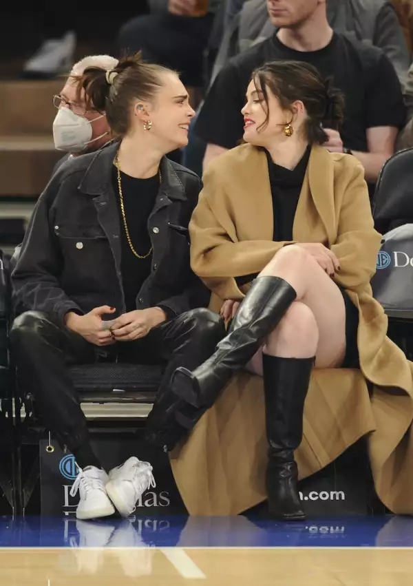 Selena Gomez, Cara Delevingne