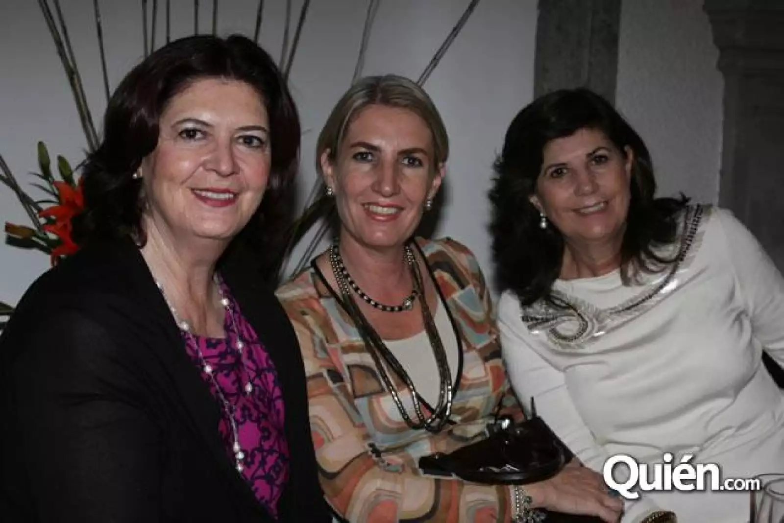 Subasta Nosotros Por los Niños con Cáncer