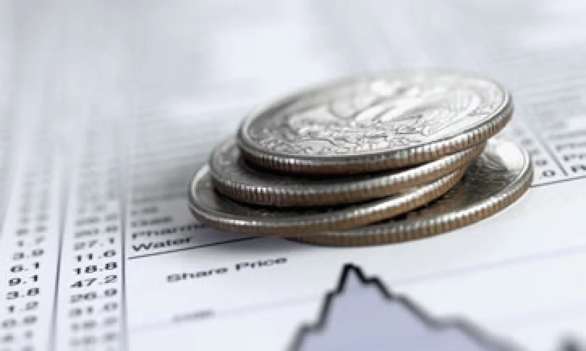 S&P, rival de Fitch, recortó la calificación de EU en el verano de 2011. (Foto: Getty Images)