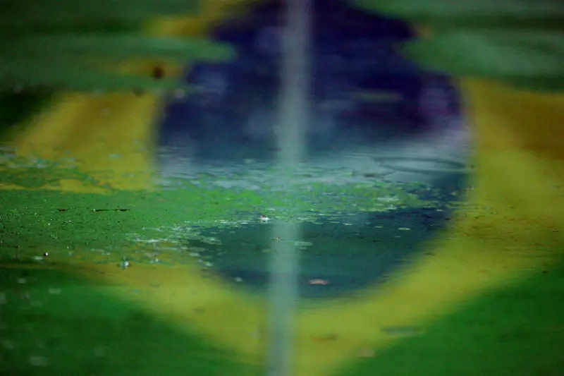 Las ganancias en los grandes bancos cotizados de Brasil podrían caer entre un 9 y un 17%.