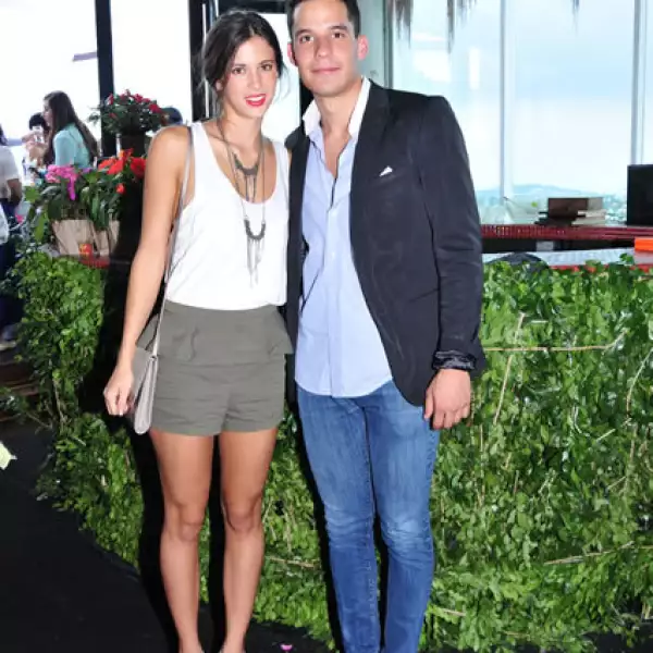 Regina Padilla,Carlos Ochoa