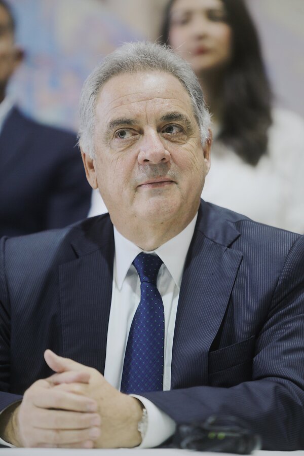 Macedonio