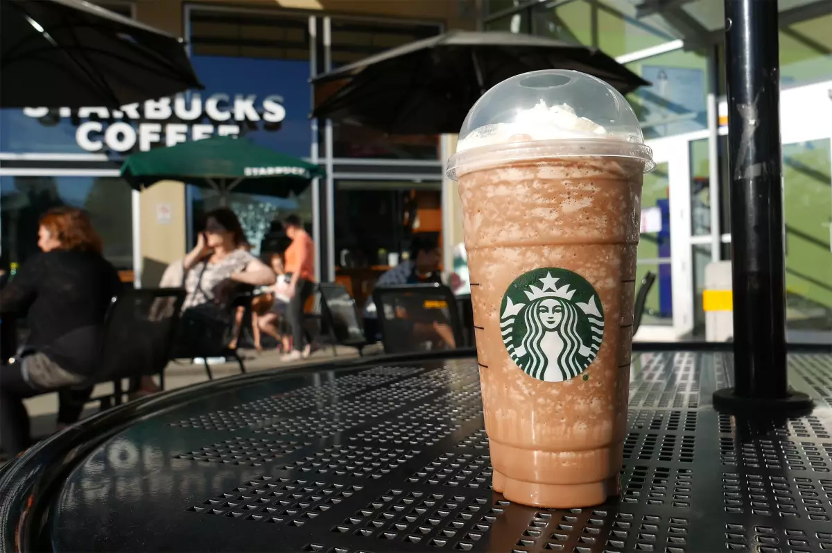 Alsea opera las cafeterías Starbucks en México. (iStock)