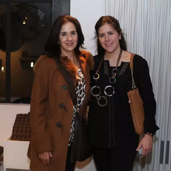 Mónica Cabrero y Carla Sofía Elizunda