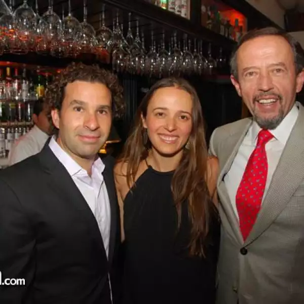 Jorge Henriquez,Sandra Oliveras y Guillermo Oliveras