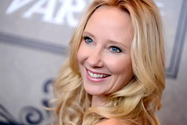 Anne-Heche