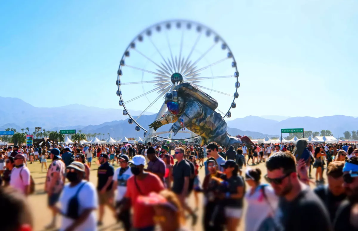 COACHELA-POSPONED.jpg